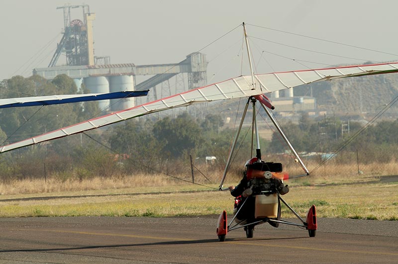 microlight flying