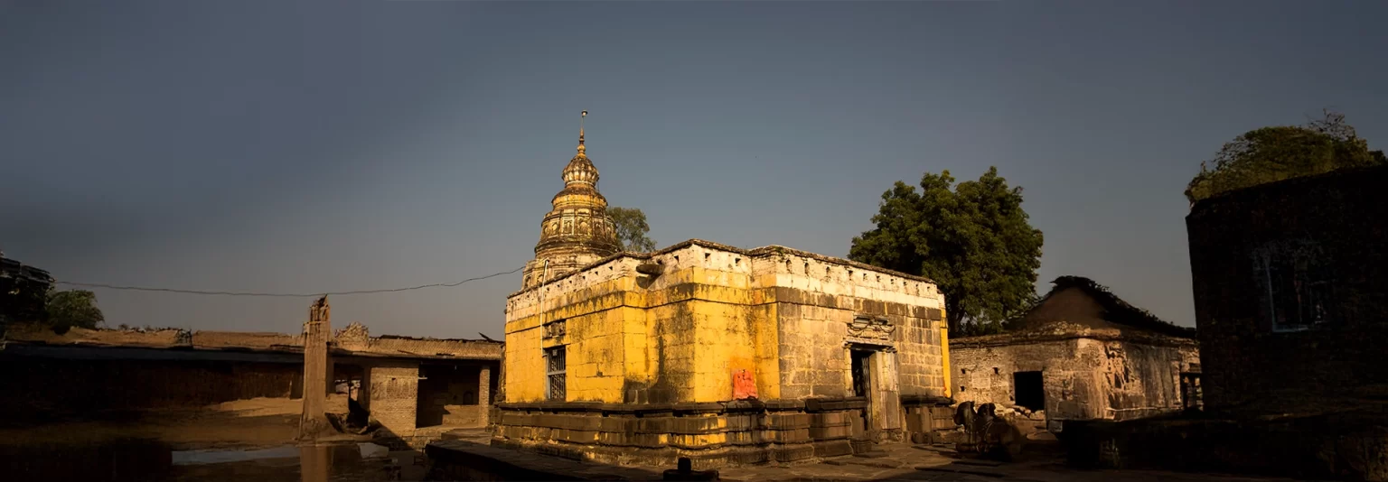 Balrampur devi patan temple