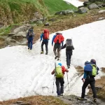 hampta pass trekking